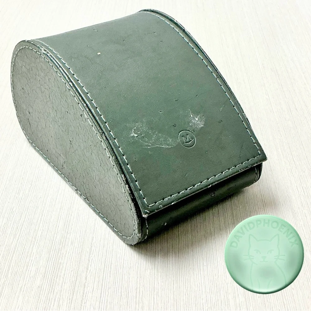 Movado Model No. 97 A1809 A Two Tone Watch W/ Original Box - Picture 9 of 10